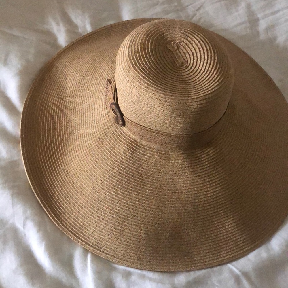 Oversized Women’s Sun Hat